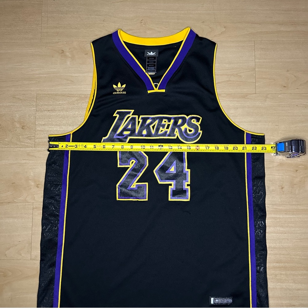 Adidas Kobe Bryant Jersey #24 Stitched Limited Edition Purple Size Mens Large - Picture 11 of 14